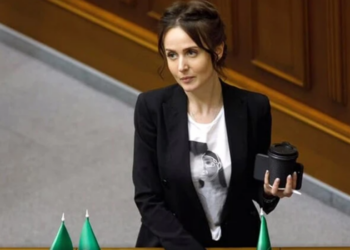 “Слуга народу” Володіна написала заяву про складання мандата