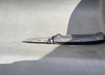 У Миколаєві чоловік наніс ножові поранення поліцейському та військовослужбовцю ТЦК – вони шпиталізовані (ФОТО)