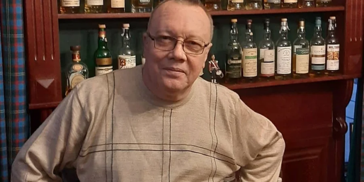 Герой Маскі-шоу. Помер комік і актор Володимир Комаров