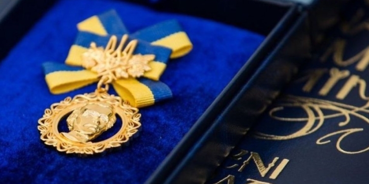 Хто вони, “свіжі” лауреати Шевченківської премії, та чому цьогоріч знову не без скандалів (ФОТО)