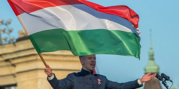 В Угорщині опозиційна «Тиса» випереджає «Фідес» на рекордні 23%