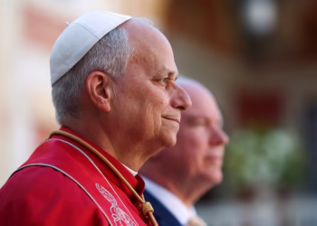 «В очах Бога ніщо не береться даремно!» – Папа злітав у Монако і нагадав мільярдерам, що треба ділитися (ФОТО)