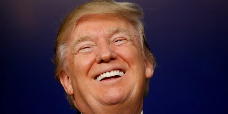 Розвідка США доповіла Трампу, що новий лідер Ірану Моджтаба Хаменеї – гей