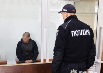 У Миколаєві затримали рідних братів-одеситів, які скоювали розбійні напади на миколаївців (ФОТО, ВІДЕО)