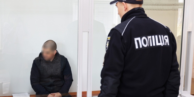 У Миколаєві затримали рідних братів-одеситів, які скоювали розбійні напади на миколаївців (ФОТО, ВІДЕО)