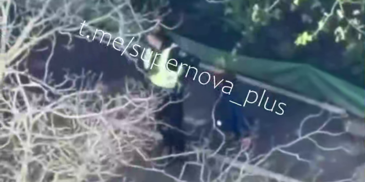 Українці обурені поведінкою поліцейських – вчора вони втекли від київського вбивці і кинули людей напризволяще (ВІДЕО)