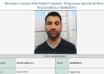 В Італії на розкішній віллі заарештували боса мафії, який рік переховувався, але вирішив відпочити (ВІДЕО)