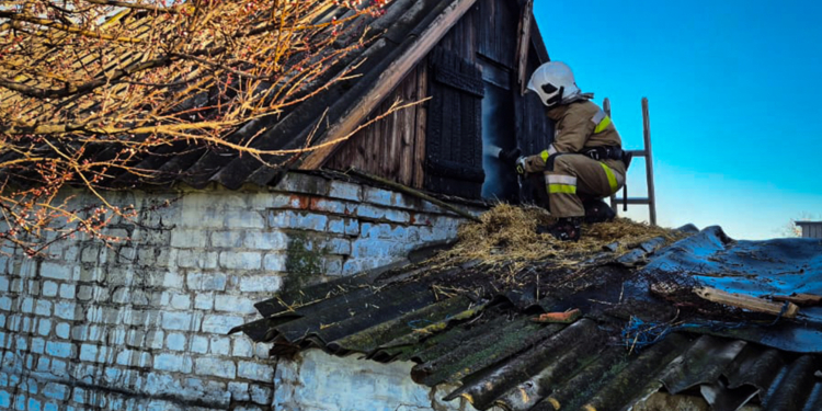 З 9 пожеж за добу на Миколаївщині одна була через російські обстріли (ФОТО)
