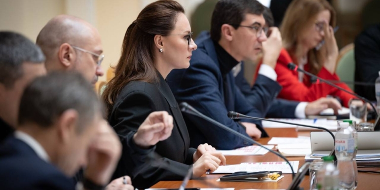 Кабмін зустрівся з нардепами щодо законопроєктів, необхідних для продовження фінансування у межах Ukraine Facility та програми МВФ