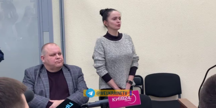 Патрульну, яка заперечує, що втікала від київського терориста, теж взяли під варту (ВІДЕО)