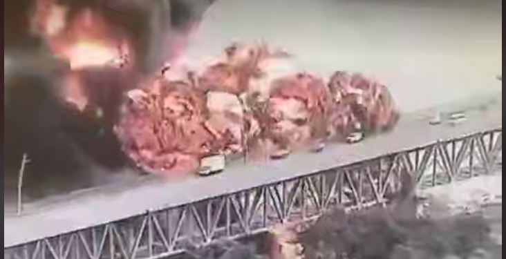 Над Панамським каналом вибухнув міст – все у вогні (ВІДЕО)