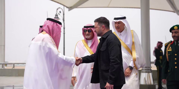 Зеленський вже у Саудівській Аравії. Програма візиту (ВІДЕО)