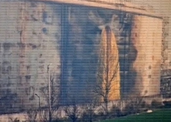 У порту під Одесою окупанти влучили у резервуари з олією (ВІДЕО)