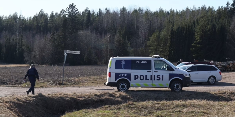 У Фінляндії знову знайшли БпЛА з бойовою частиною, який впав, – чий він, ще треба з’ясувати