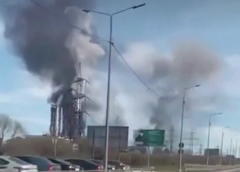 Українські дрони атакували хімзавод у Череповці (ВІДЕО)