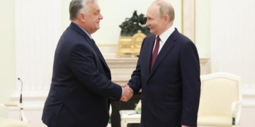 Вето в ЄС, ГРУ у Будапешті, нафтовий вентиль. Що втрачає Кремль через поразку Орбана