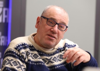 “Обвал саркофагу над 4 реактором ЧАЕС – фактично неминучий сценарій”, – ядерний експерт Грінпіс Шон Берні