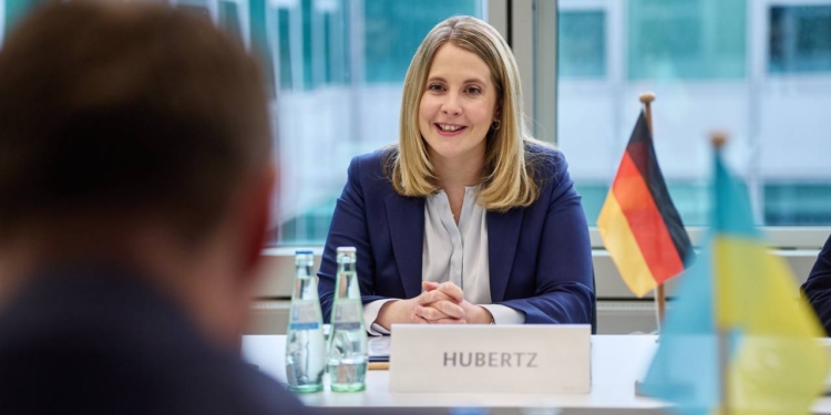 Німеччина допоможе Україні із серійним та модульним будівництвом багатоповерхового житла