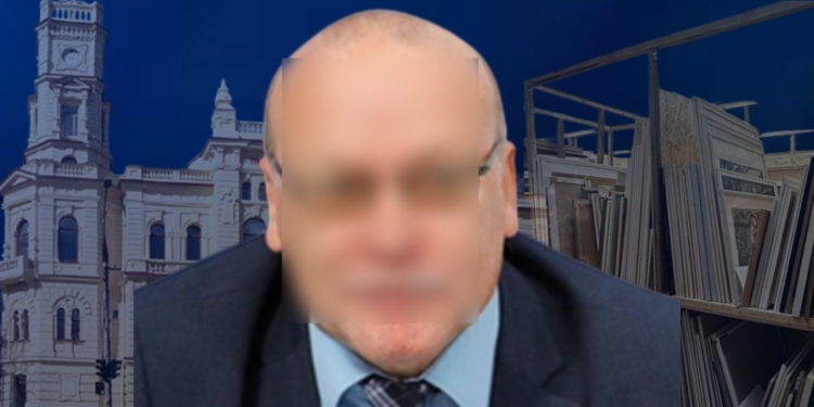 Особисто відбирав і пакував: повідомлено про підозру «директору» кримського музею за викрадення майже 11 тис. експонатів з Херсона