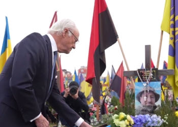 Україну вперше відвідує король Швеції Карл XVI Густав: розпочав із вшанування пам’яті загиблих українських захисників (ВІДЕО)