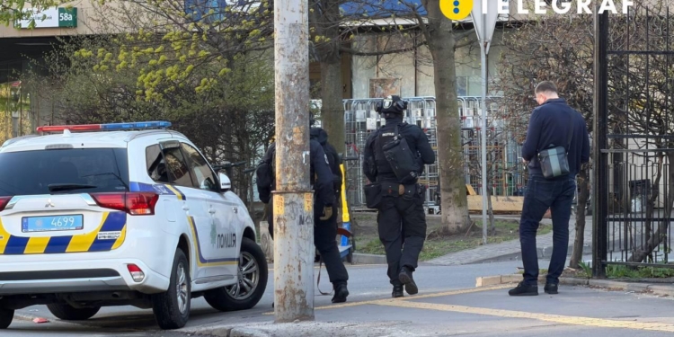 Стрільця у Києві ліквідували під час затримання, — Клименко