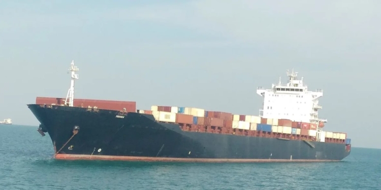 ВМС США перехопили іранське судно в Аравійському морі