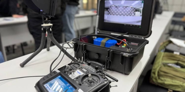 Федоров анонсував впровадження у війську універсальної станції для оптоволоконних дронів