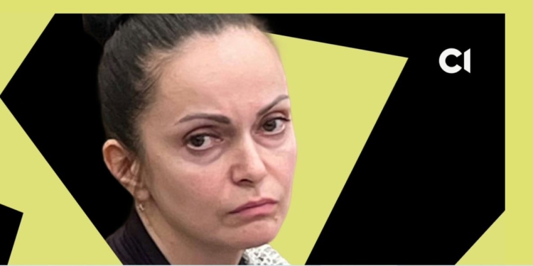 Поліціянтка, яку вчора взяли під варту, була на Майдані як медекиня і не є патрульною