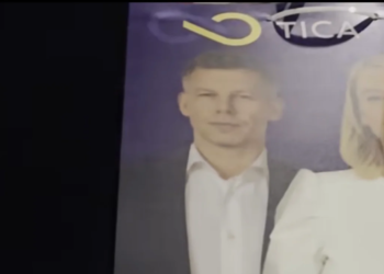 Російські політтехнологи в дії – в Угорщині перед виборами розміщують плакати за опозицію українською мовою