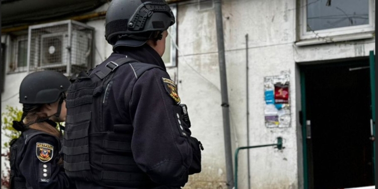 У Миколаєві пролунав вибух – чоловік у квартирі підірвав гранату