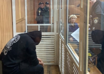 В Одесі суд відправив під варту без права застави 4 співробітників ТЦК і поліцейського, затриманих вчора СБУ за викрадення людини