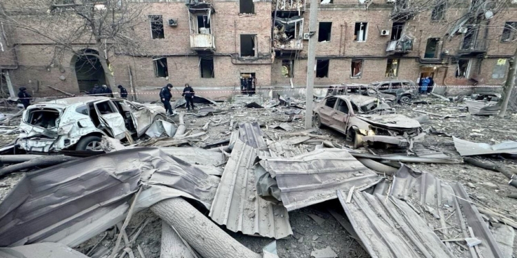 У Дніпрі вже 14 поранених (ВІДЕО)