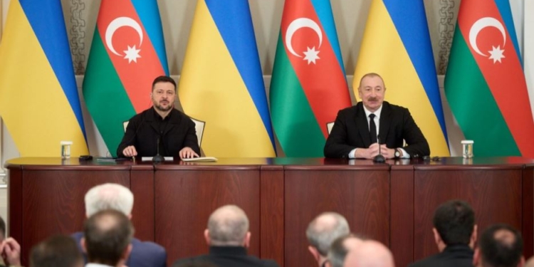 Азербайджан прийняв 500 українських дітей, а взимку передав Україні 11 енергетичних пакетів допомоги, – Зеленський (ВІДЕО)