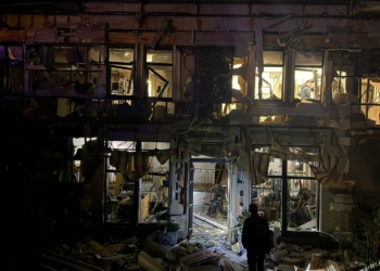 Ворог знову атакував Одесу – 10 постраждалих, під ударом були готель, будинки, об’єкти в центрі (ФОТО, ВІДЕО)