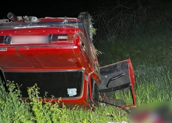 На Миколаївщині вночі перекинувся ВАЗ – 28-річний водій загинув, пасажири в лікарні