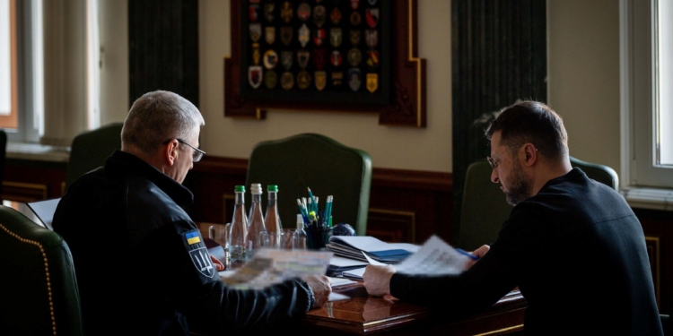 Розвідка передала Зеленському документи російського генштабу – там про наступ і мобілізацію