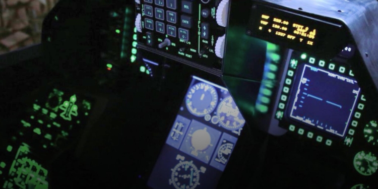 Україна отримала мобільні симулятори F-16, що надасть можливість пришвидшити підготовку пілотів, – Федоров