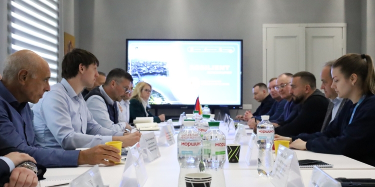 Миколаїв відвідала делегація зі Швейцарії – обговорили проєкт на «Миколаївводоканалі»