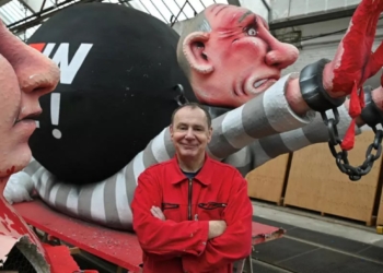 У москві до 8 років вязниці засудили німецького скульптора, який створив багато карикатур на путіна, – мовляв, «образив почуття вірян» (ФОТО)