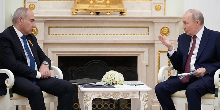 Путін пред’явив Вірменії ультиматум щодо зближення з ЄС