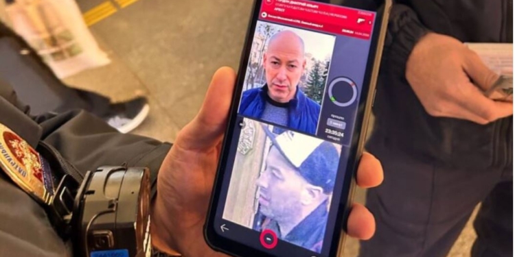 У Санкт-Петербурзі “затримали Дмитра Гордона” – система розпізнавання обличь здала чоловіка поліції (ФОТО)