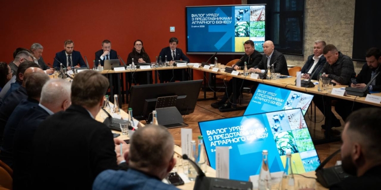 Свириденко зустрілася з бізнес-аграріями – обіцяє до 30 млн. компенсації збитків, до 16 млн. на пошкоджене обладнання (ФОТО)