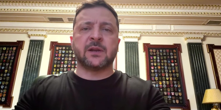 «На безпеку заслуговують усі народи – і будуть ще й нові наші безпекові домовленості» – звернення Зеленського (ВІДЕО)