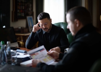 Керівник Служби зовнішньої розвідки України прозвітував Зеленському про “дальнобійні санкції”