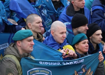 Додому сьогодні повернулися 182 українці, майже всі були в полоні з 2022-го. Буданов пообіцяв ще добрі новини (ФОТО)