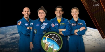 Астронавти виконали свою місію і повертаються додому (ФОТО)