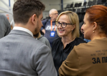 Посолка США в Україні Джулі Девіс залишає посаду через Трампа