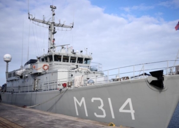 Зеленський піднявся на борт корабля, який Нідерланди передадуть Україні. Теперь це “Генічеськ” (ФОТО, ВІДЕО)