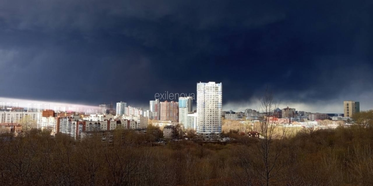 У Пермі після атаки дронів горить нафтоперекачувальна станція (ВІДЕО)