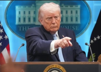 Провидці чи інсайдери? Хтось заробив десятки і сотні тисяч доларів на мирній пропозиції Трампа по Ірану